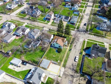297 Paul Street Bedford OH 44146