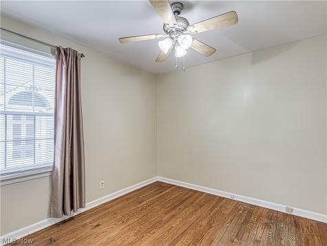 15606 Scottsdale Boulevard Shaker Heights OH 44120