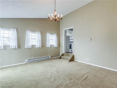 15606 Scottsdale Boulevard Shaker Heights OH 44120