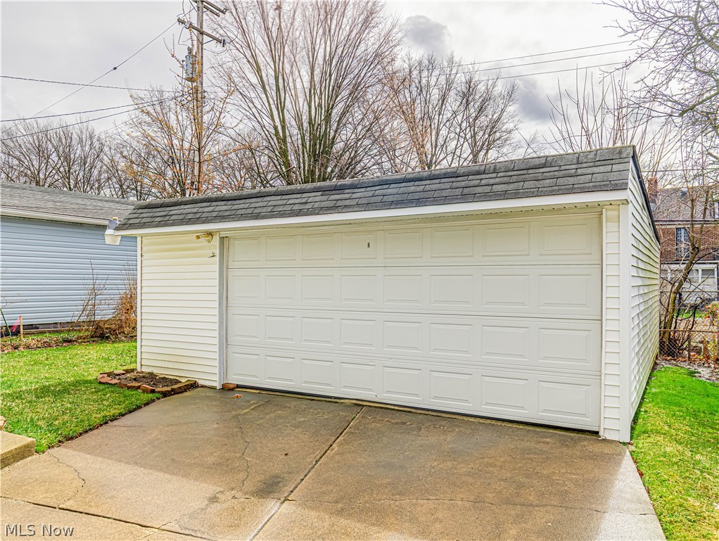 15606 Scottsdale Boulevard Shaker Heights OH 44120