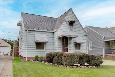 7612 Ira Avenue Brooklyn OH 44144