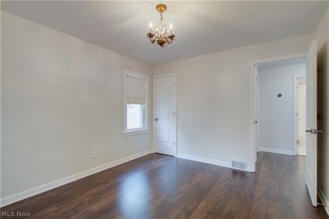 7612 Ira Avenue Brooklyn OH 44144