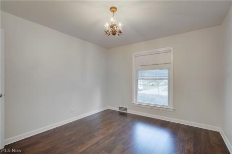 7612 Ira Avenue Brooklyn OH 44144