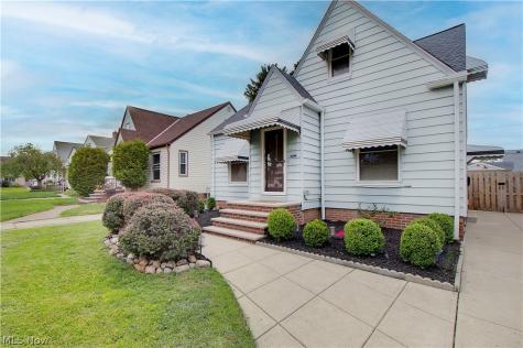 7612 Ira Avenue Brooklyn OH 44144