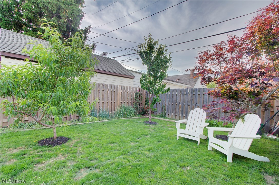 7612 Ira Avenue Brooklyn OH 44144