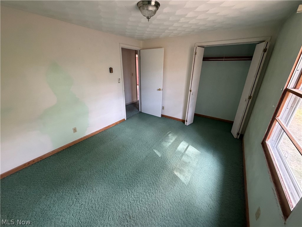 2746 Kragel Road Richmond OH 43944