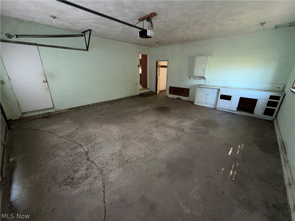 2746 Kragel Road Richmond OH 43944