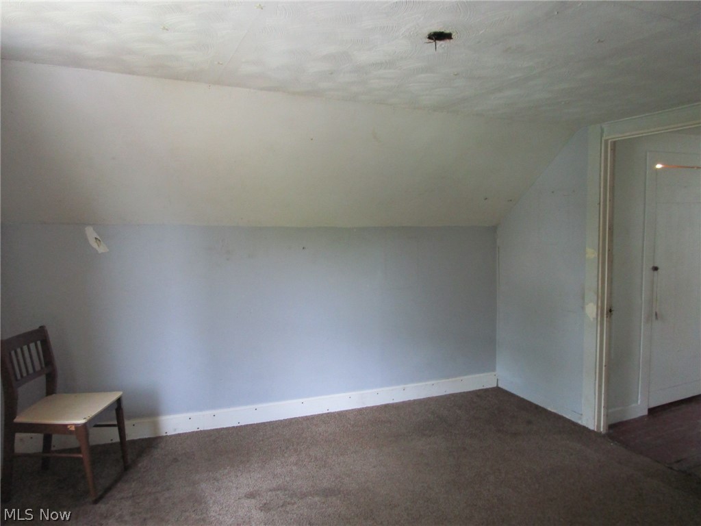 2605 E Water Street Rock Creek OH 44084