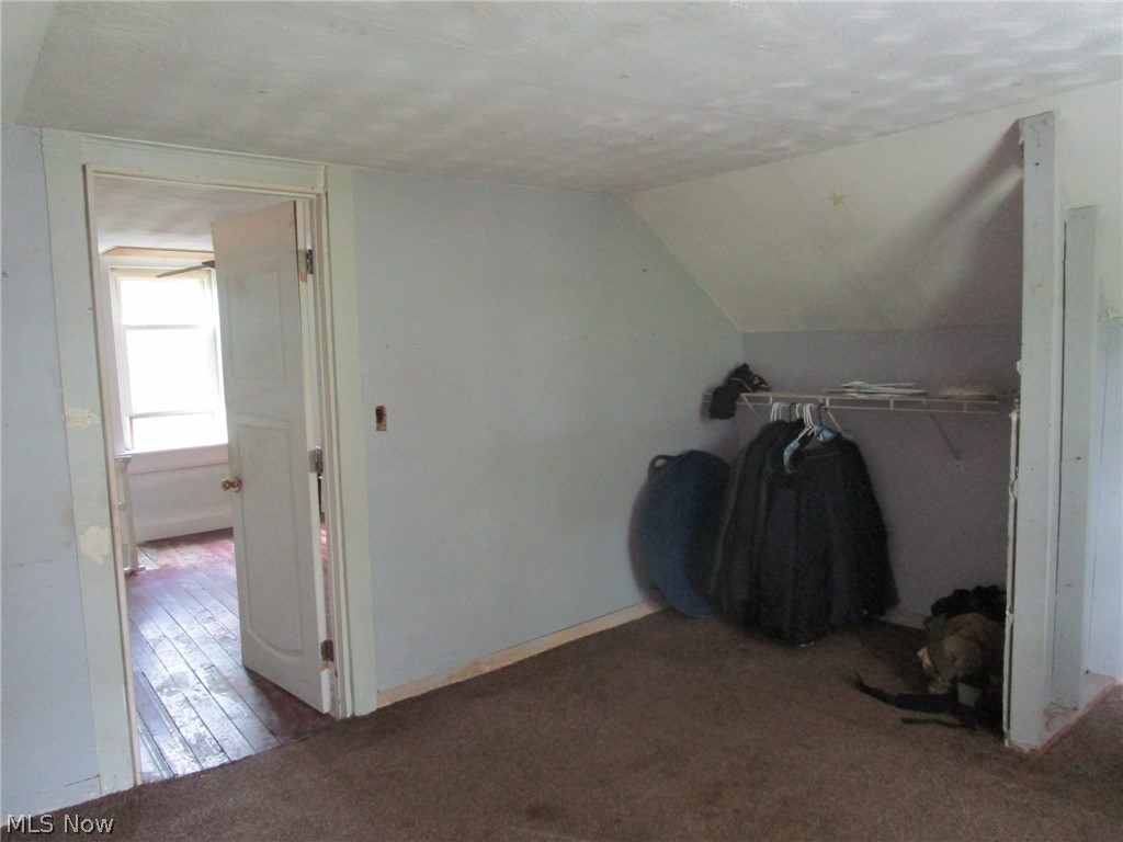 2605 E Water Street Rock Creek OH 44084