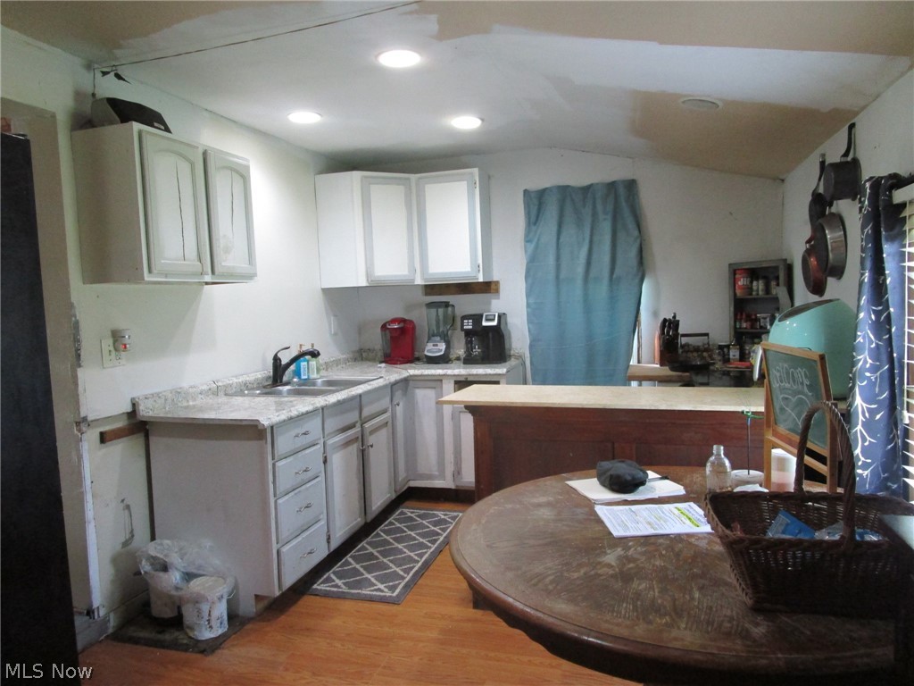 2605 E Water Street Rock Creek OH 44084