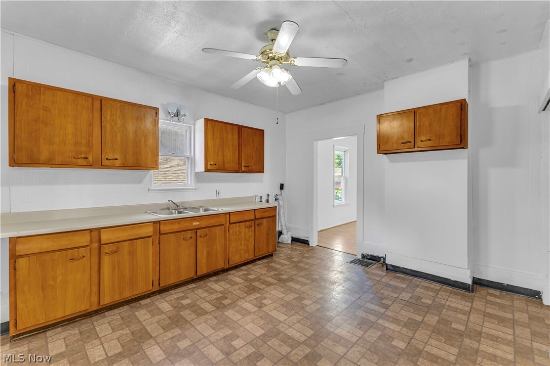 315 Plymouth Avenue Girard OH 44420