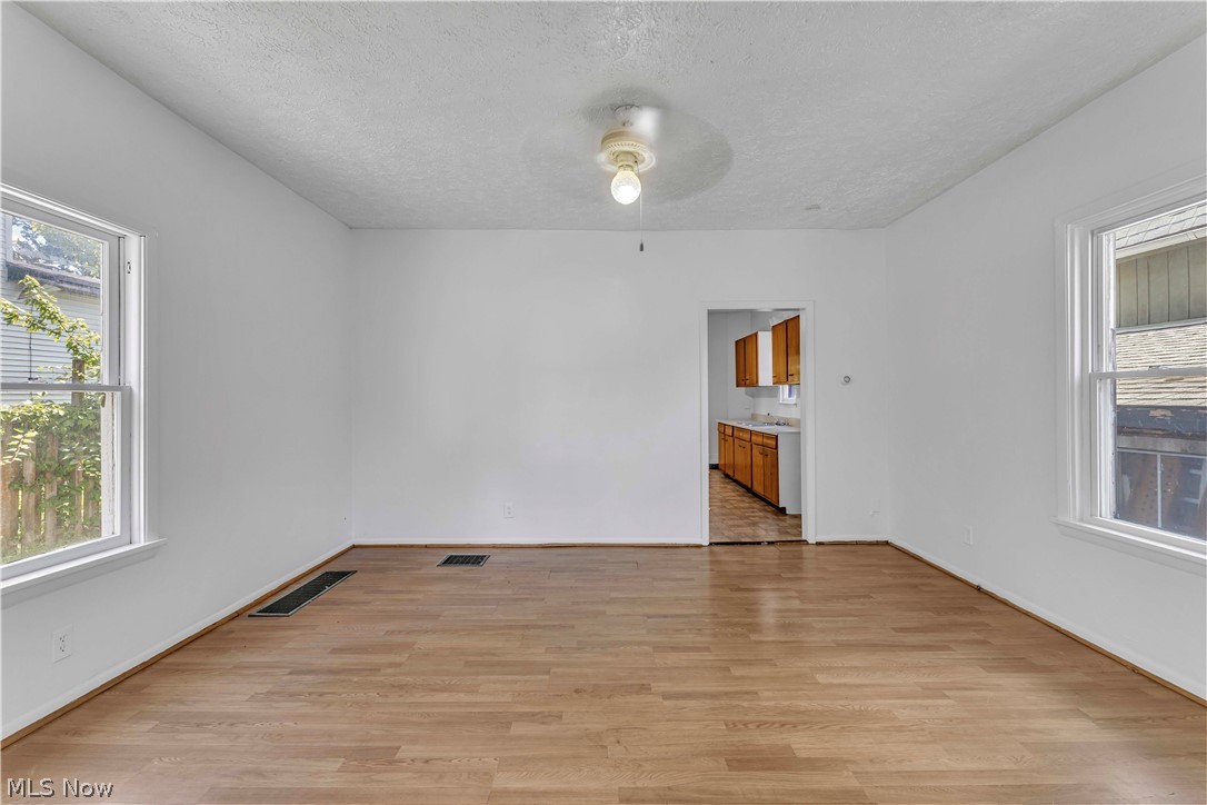 315 Plymouth Avenue Girard OH 44420
