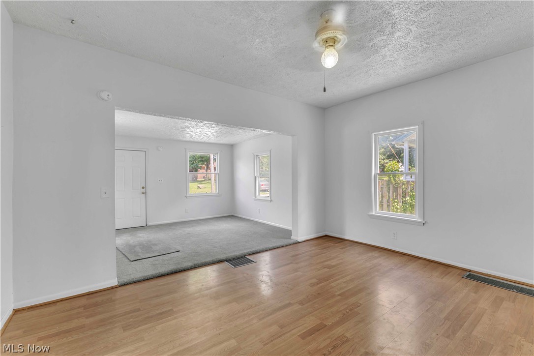 315 Plymouth Avenue Girard OH 44420