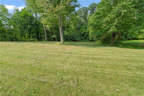 2134 Plymouth Drive Uniontown OH 44685