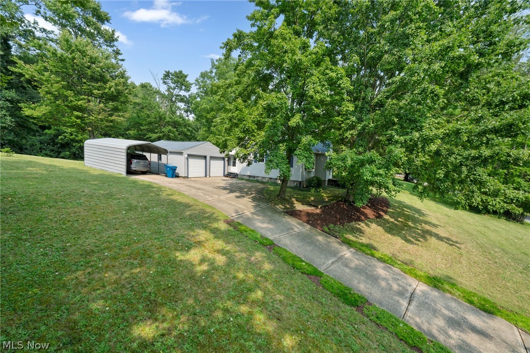 2134 Plymouth Drive Uniontown OH 44685