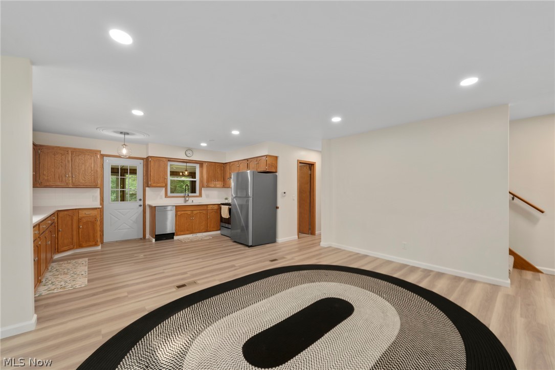 2134 Plymouth Drive Uniontown OH 44685