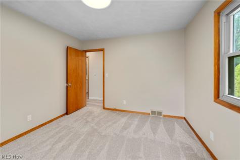 2134 Plymouth Drive Uniontown OH 44685