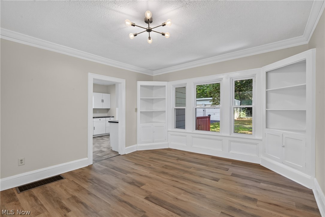 1629 Ivydale Road Cleveland Heights OH 44118