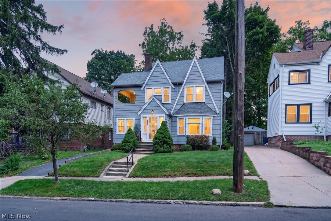 1629 Ivydale Road Cleveland Heights OH 44118