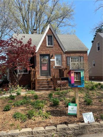 14508 Hollywood Avenue Cleveland OH 44111