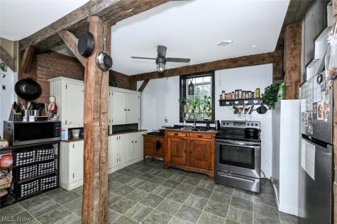 1305 Township Road 1656 Ashland OH 44805