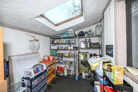 1305 Township Road 1656 Ashland OH 44805