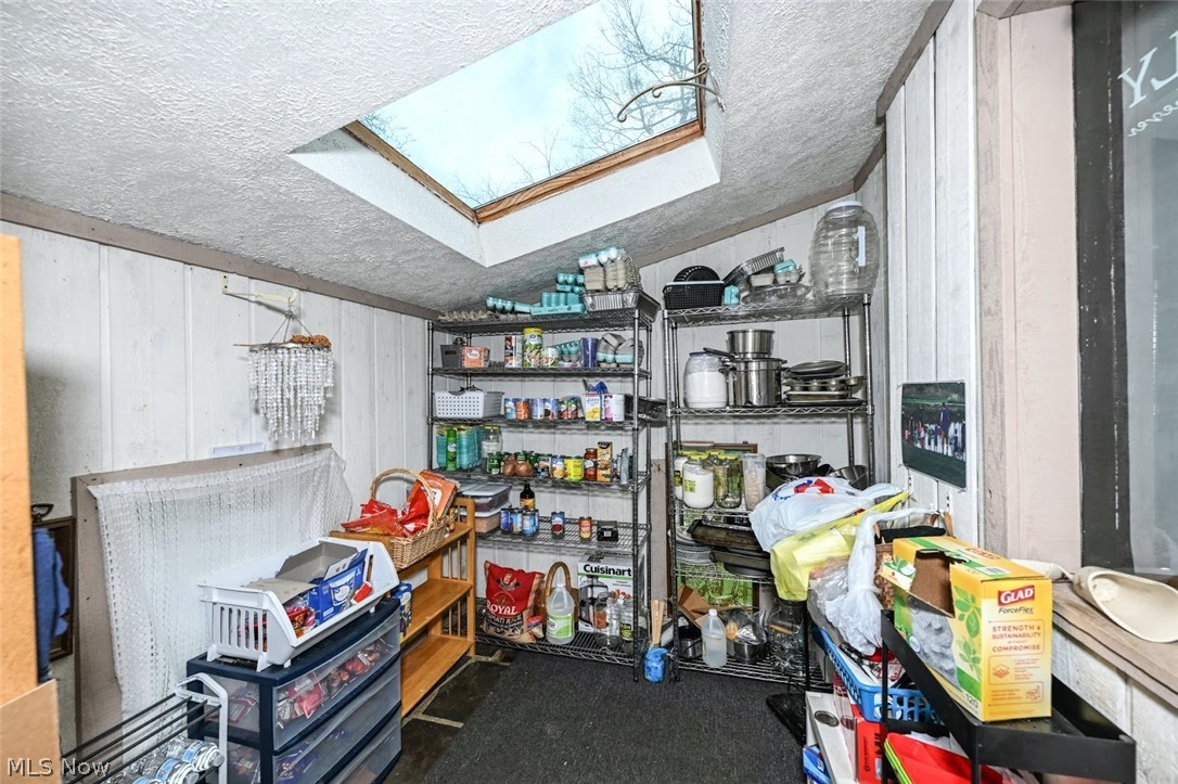 1305 Township Road 1656 Ashland OH 44805