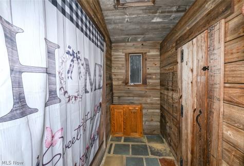 1305 Township Road 1656 Ashland OH 44805