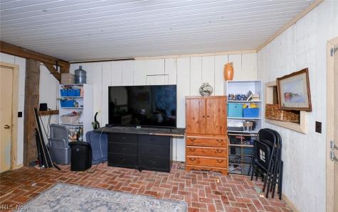 1305 Township Road 1656 Ashland OH 44805