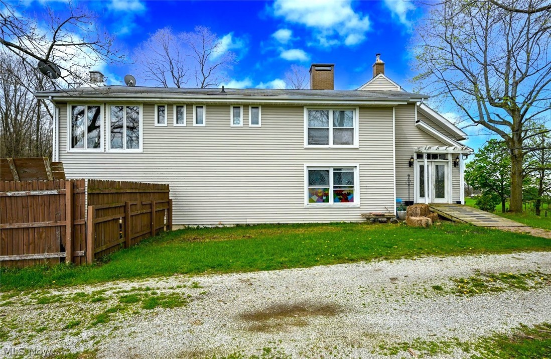 1305 Township Road 1656 Ashland OH 44805