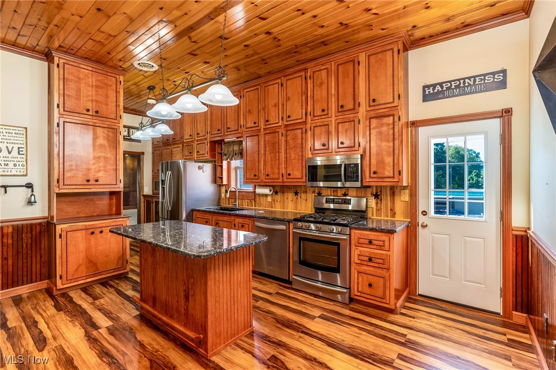 3044 Jasmine Road NW Carrollton OH 44615