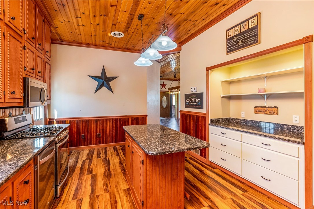 3044 Jasmine Road NW Carrollton OH 44615