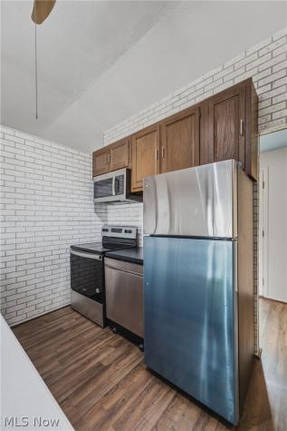13416 Havendale Drive Brook Park OH 44142