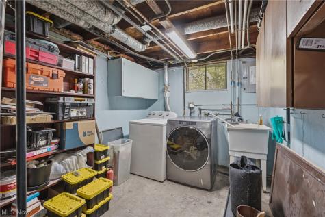 13416 Havendale Drive Brook Park OH 44142