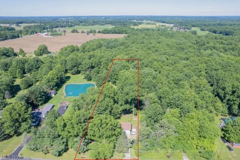1195 New Milford Road Atwater OH 44201