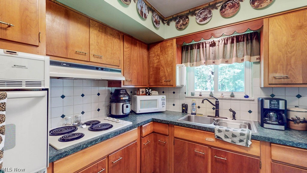 1195 New Milford Road Atwater OH 44201
