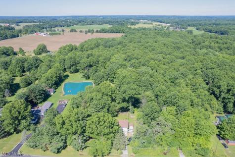 1195 New Milford Road Atwater OH 44201