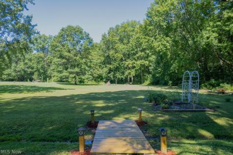 1195 New Milford Road Atwater OH 44201