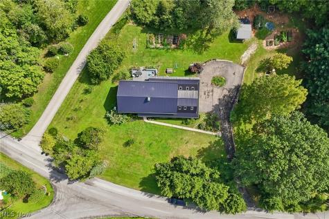 21 Harmony Hills Drive Akron OH 44321