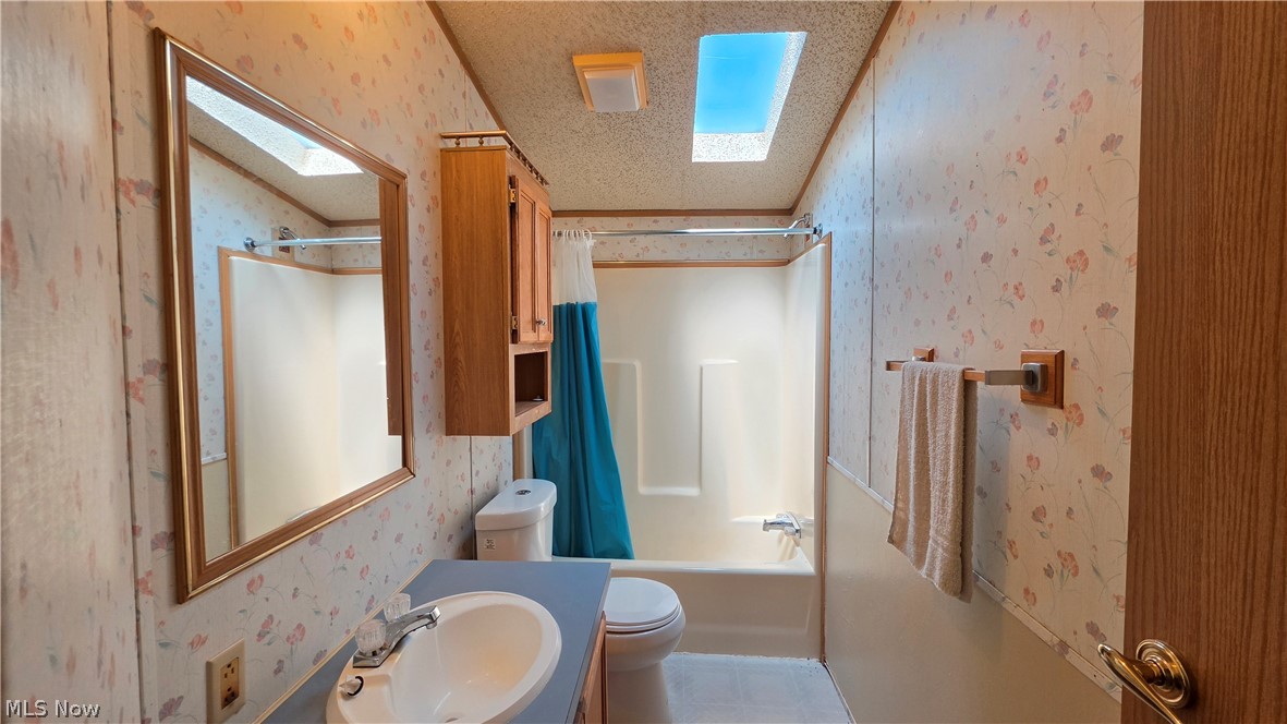 17748 Rock Creek Road Thompson OH 44086