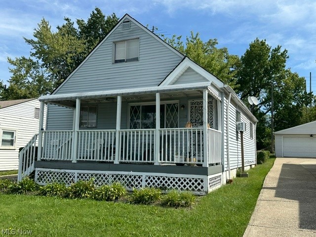 4413 E 158th Street Cleveland OH 44128