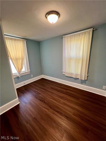 1116 Murray Avenue Akron OH 44310