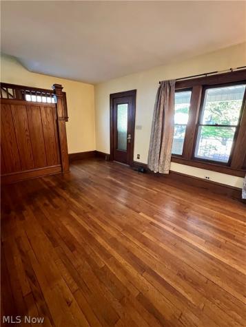1116 Murray Avenue Akron OH 44310
