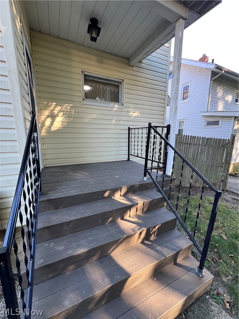 1116 Murray Avenue Akron OH 44310