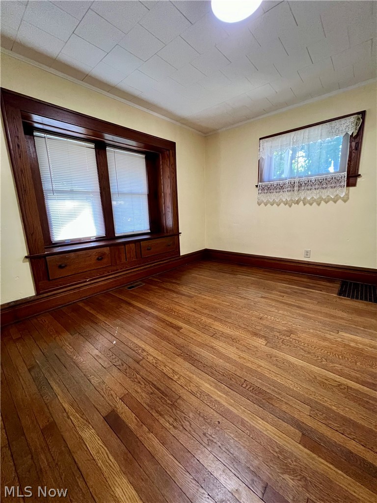 1116 Murray Avenue Akron OH 44310