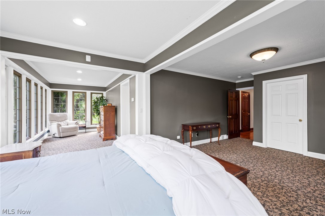 6736 Big Creek Parkway Middleburg Heights OH 44130