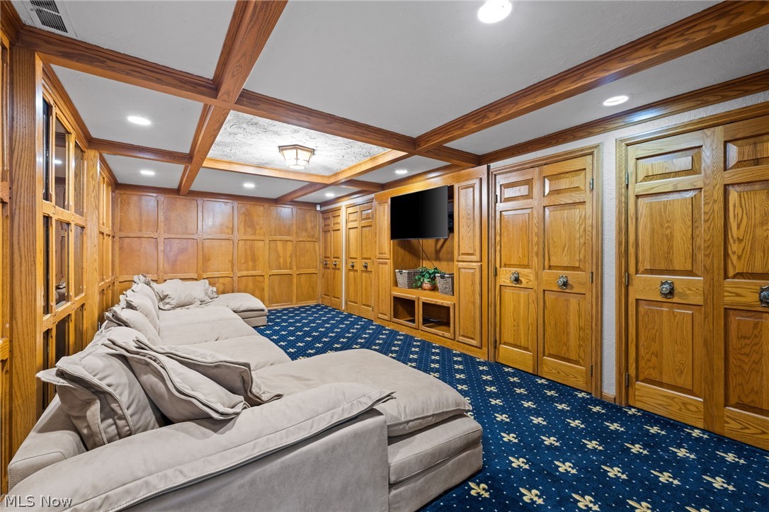 6736 Big Creek Parkway Middleburg Heights OH 44130