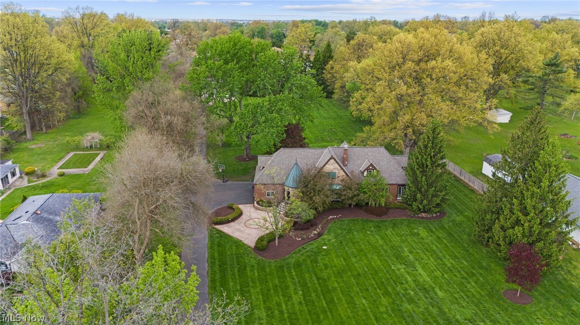 6736 Big Creek Parkway Middleburg Heights OH 44130