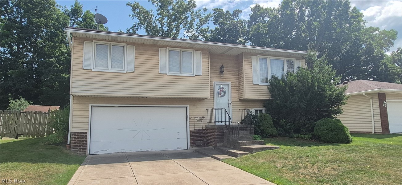 8415 Newcomb Drive Parma OH 44129