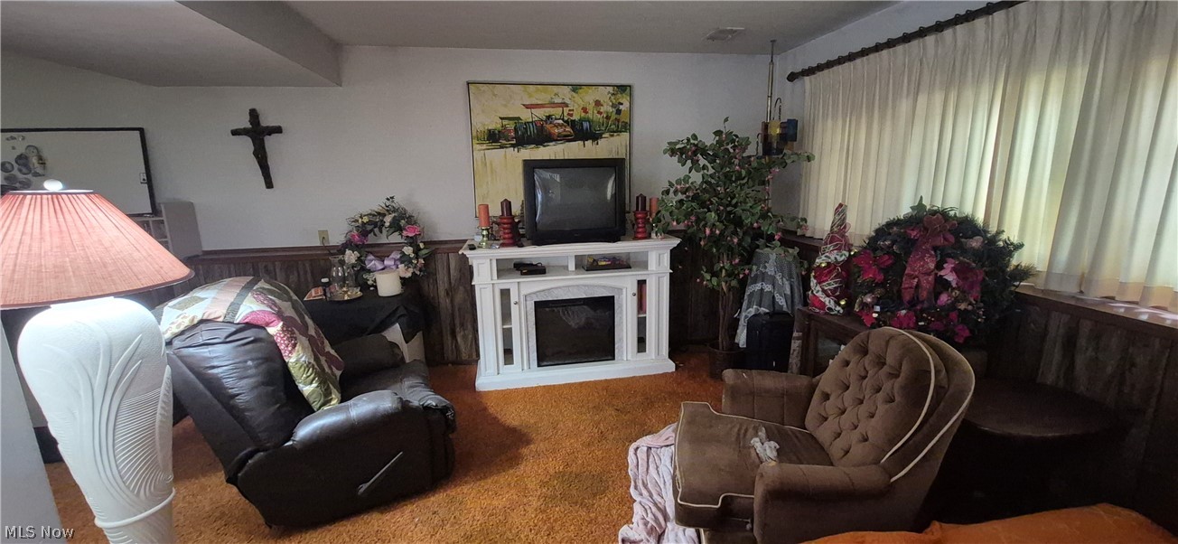 8415 Newcomb Drive Parma OH 44129